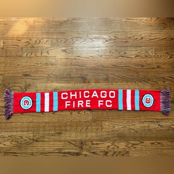 Chicago Fire FC Red & Blue Soccer Scarf | New Sealed in Bag - Picture 1 of 4